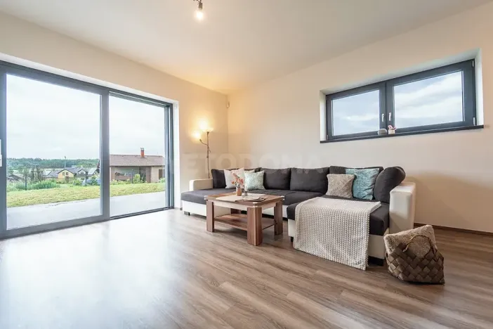 Prodej rodinného domu, Kornatice, 270 m2