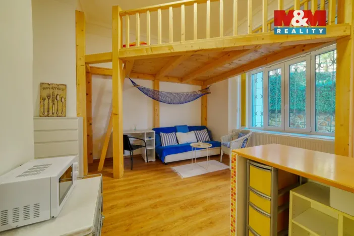 Prodej bytu 2+kk, Karlovy Vary, Krále Jiřího, 60 m2