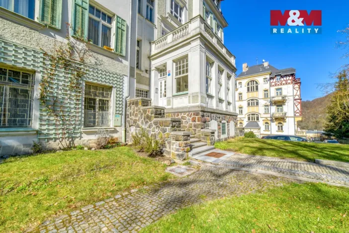 Prodej bytu 2+kk, Karlovy Vary, Krále Jiřího, 60 m2