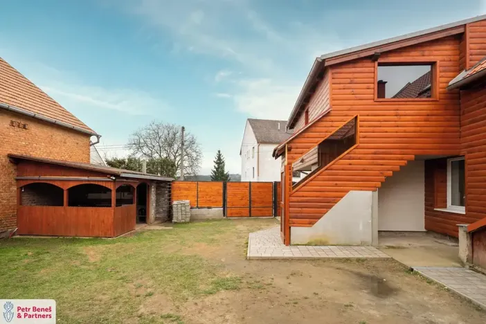 Prodej rodinného domu, Kolešov, 198 m2