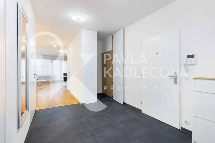 Pronájem bytu 3+kk, Praha - Karlín, Sokolovská, 100 m2