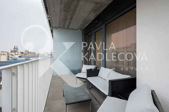 Pronájem bytu 3+kk, Praha - Karlín, Sokolovská, 100 m2