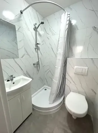 Pronájem bytu 1+kk, Kladno, Hřebečská, 18 m2