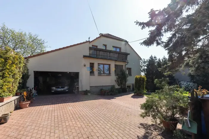 Prodej rodinného domu, Zdice, 294 m2
