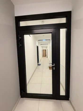 Pronájem bytu 1+kk, Praha - Strašnice, Michelangelova, 35 m2