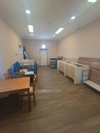 Pronájem obchodního prostoru, Veselí nad Moravou, tř. Masarykova, 33 m2