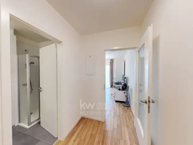 Pronájem bytu 1+kk, Praha - Libeň, Novovysočanská, 25 m2