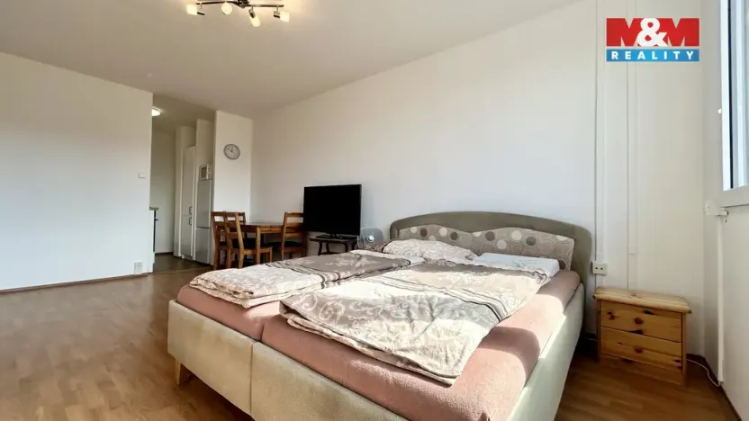 Pronájem bytu 2+kk, Praha - Bohnice, Poznaňská, 42 m2
