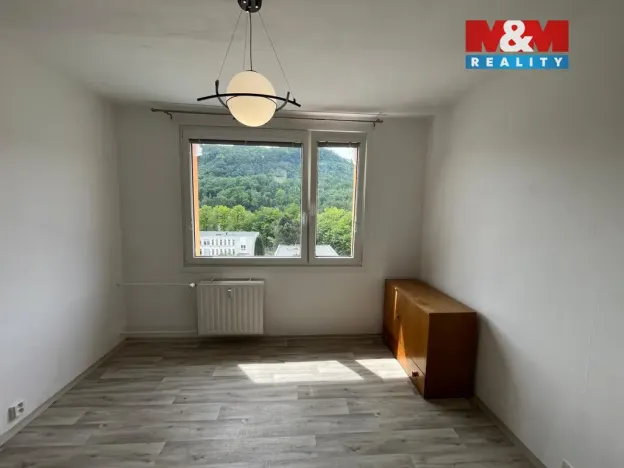 Pronájem bytu 1+1, Děčín - Děčín XXVII-Březiny, Kosmonautů, 36 m2