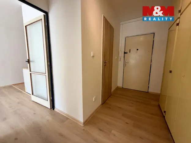 Pronájem bytu 2+kk, Praha - Braník, Novodvorská, 40 m2