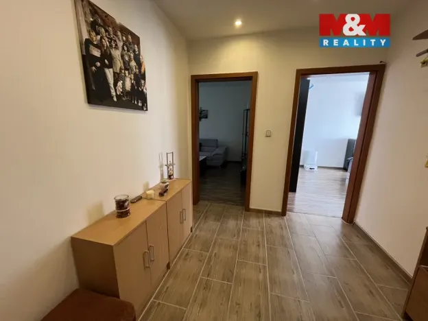 Pronájem bytu 2+1, Děčín - Děčín XXVII-Březiny, Kosmonautů, 63 m2