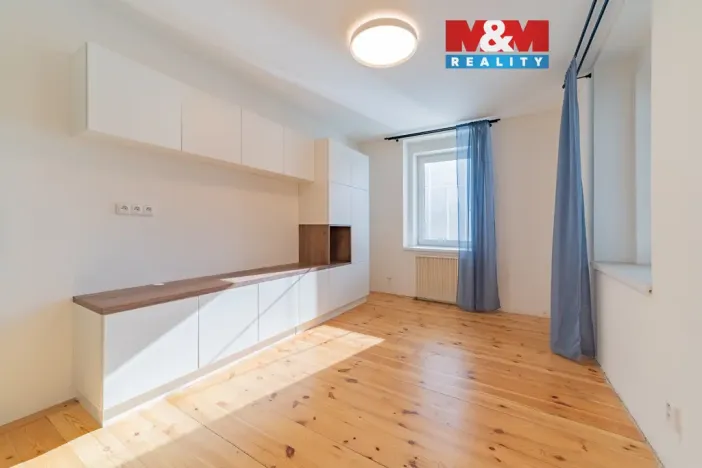 Prodej bytu 2+1, Aš, Smetanova, 46 m2