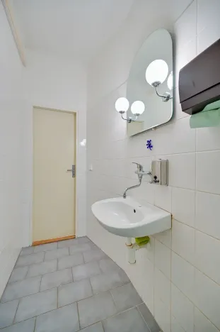 Pronájem kanceláře, Olomouc, Zámečnická, 18 m2