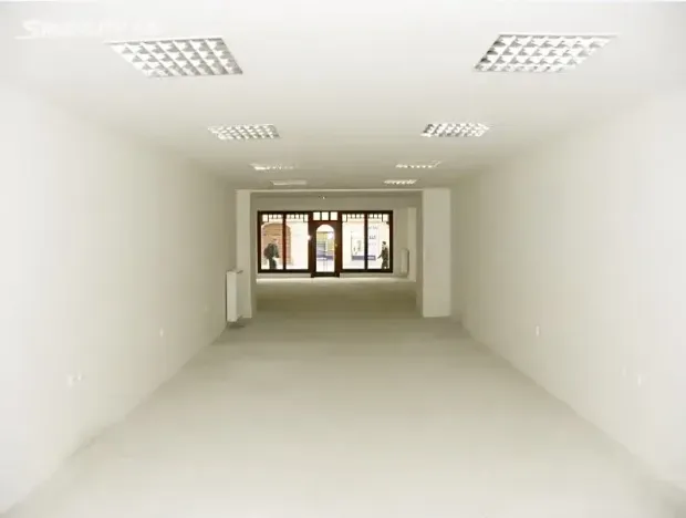 Pronájem obchodního prostoru, Jihlava, Benešova, 234 m2