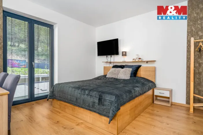 Pronájem bytu 1+kk, Vrchlabí - Hořejší Vrchlabí, Horská, 44 m2