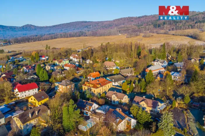 Prodej bytu 3+1, Nový Bor - Arnultovice, Gen. Svobody, 183 m2