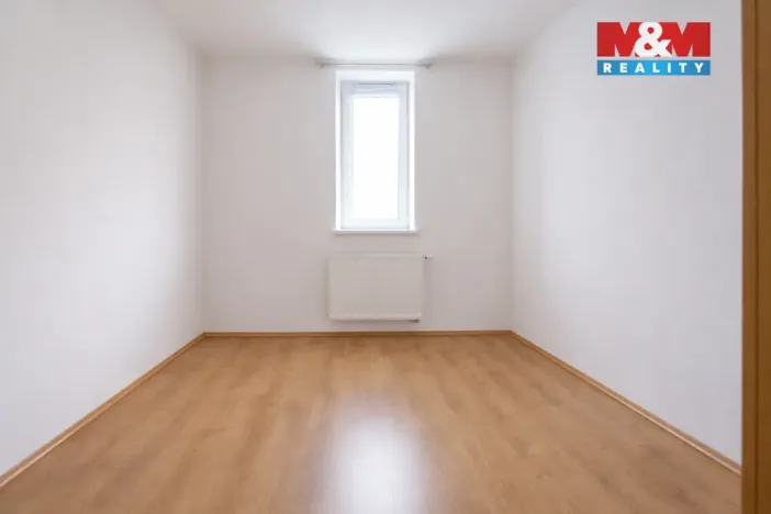Prodej bytu 4+1, Dolní Dunajovice, U Pekárny, 83 m2