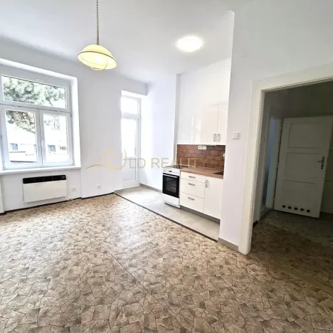 Pronájem bytu 2+kk, Olomouc, Koželužská, 46 m2