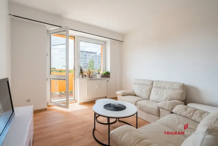 Pronájem bytu 2+kk, Hradec Králové - Nový Hradec Králové, třída Edvarda Beneše, 47 m2