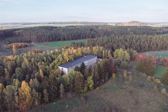 Prodej komerční, Pernarec - Krukanice, 2000 m2