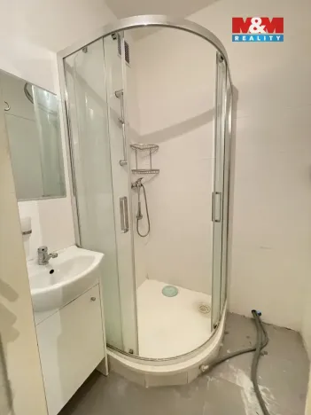 Prodej bytu 3+1, Ostrava - Poruba, Aleše Hrdličky, 66 m2