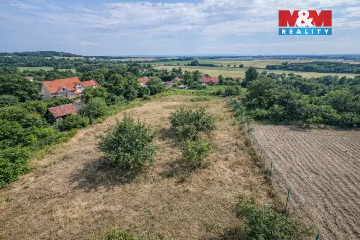 Prodej pozemku pro bydlení, Bechlín, 1185 m2