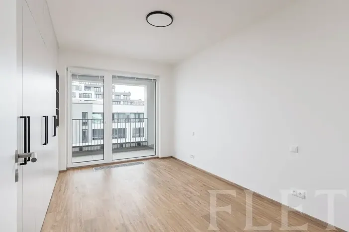 Pronájem bytu 3+kk, Praha - Hloubětín, Poděbradská, 86 m2
