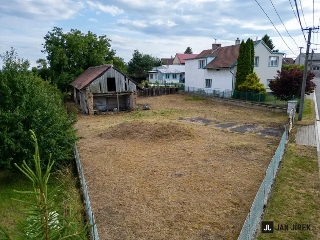 Prodej pozemku, Křičeň, 1045 m2