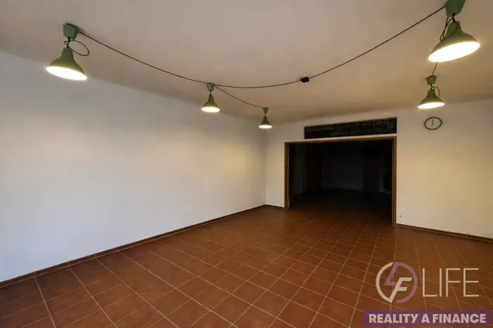 Pronájem obchodního prostoru, Vrchlabí, Sv. Čecha, 68 m2