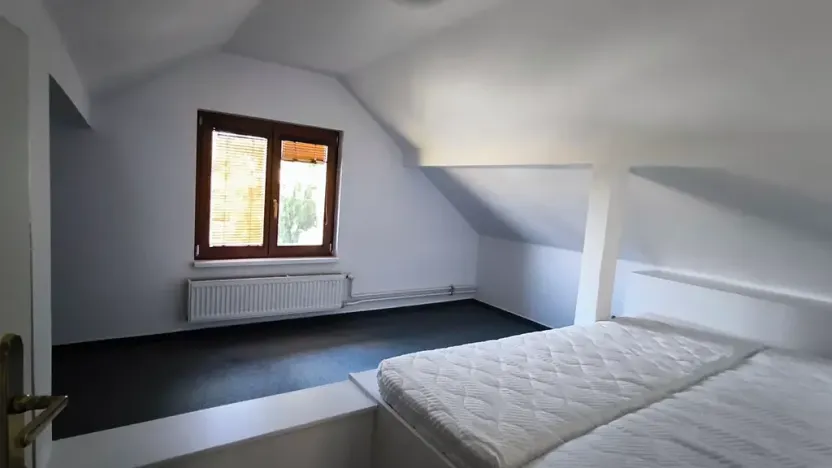 Pronájem bytu 2+1, Praha - Kunratice, Vídeňská, 40 m2