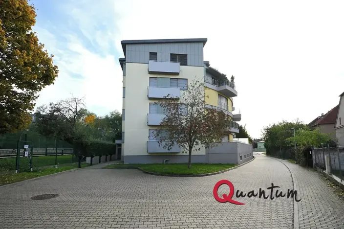 Pronájem bytu 4+kk, Praha - Prosek, Na samotě, 167 m2