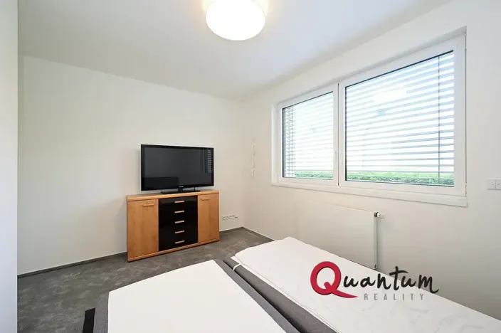 Pronájem bytu 4+kk, Praha - Prosek, Na samotě, 167 m2