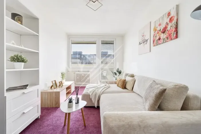 Prodej bytu 3+1, Praha - Prosek, Veltruská, 61 m2