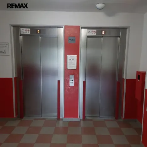 Prodej bytu 3+1, Olomouc, Lužická, 62 m2