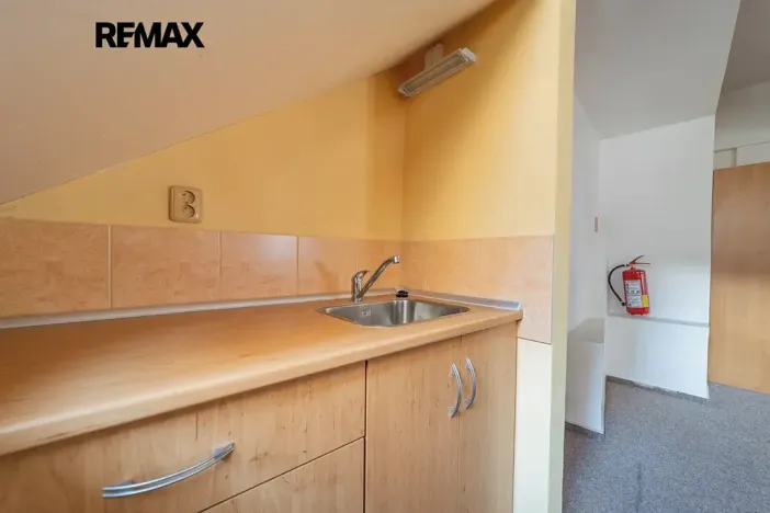 Prodej kanceláře, Šumperk, nám. Míru, 200 m2