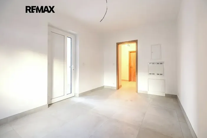 Prodej bytu 2+kk, Svoboda nad Úpou, Nádražní, 54 m2