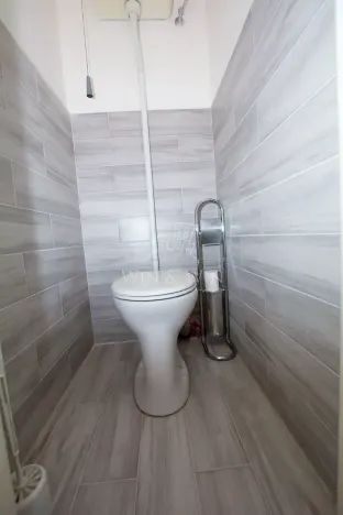 Pronájem bytu 2+kk, Praha - Vršovice, Sámova, 47 m2