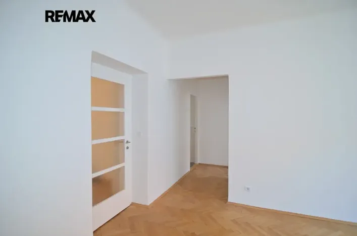 Pronájem bytu 2+1, Praha - Libeň, Pivovarnická, 78 m2