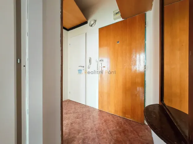 Pronájem bytu 2+1, Říčany, Komenského náměstí, 80 m2