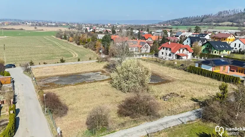 Prodej pozemku pro bydlení, Samotišky, Třešňová, 737 m2