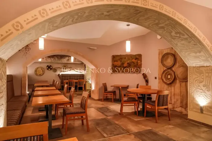 Prodej restaurace, Praha - Nové Město, Legerova, 655 m2