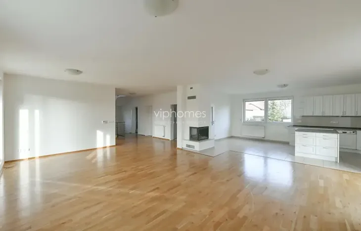 Pronájem vily, Průhonice, Pod Valem II., 285 m2