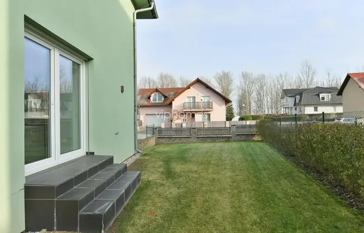 Pronájem vily, Průhonice, Pod Valem II., 285 m2