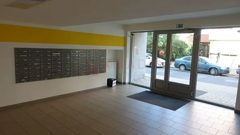 Pronájem bytu 2+kk, Praha - Letňany, Frýdecká, 52 m2