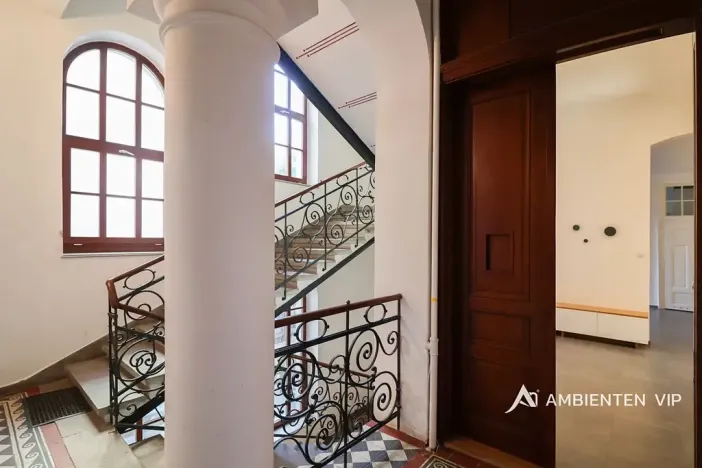 Pronájem bytu 3+1, Brno, Schodová, 143 m2