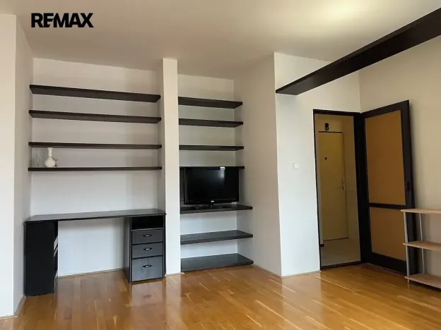 Pronájem bytu 2+1, Břeclav, Fintajslova, 53 m2