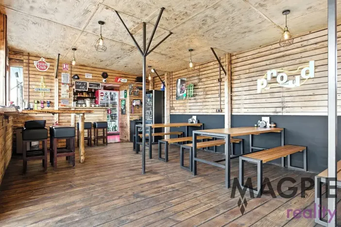 Pronájem restaurace, Praha - Uhříněves, Přátelství, 172 m2