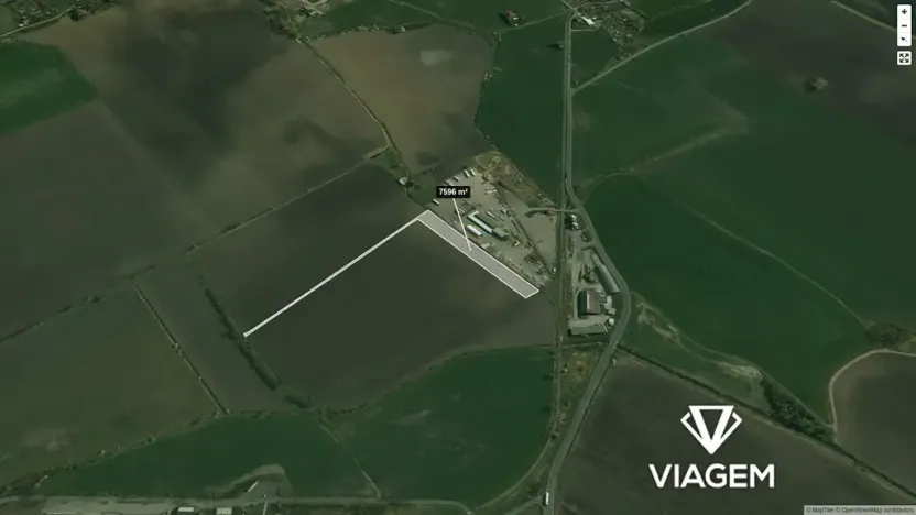 Prodej podílu pole, Vinařice, 2142 m2