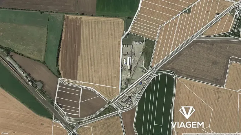 Prodej podílu pole, Vinařice, 2142 m2