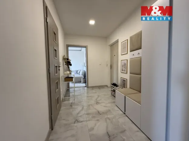 Pronájem bytu 2+1, Karviná - Mizerov, tř. Těreškovové, 55 m2